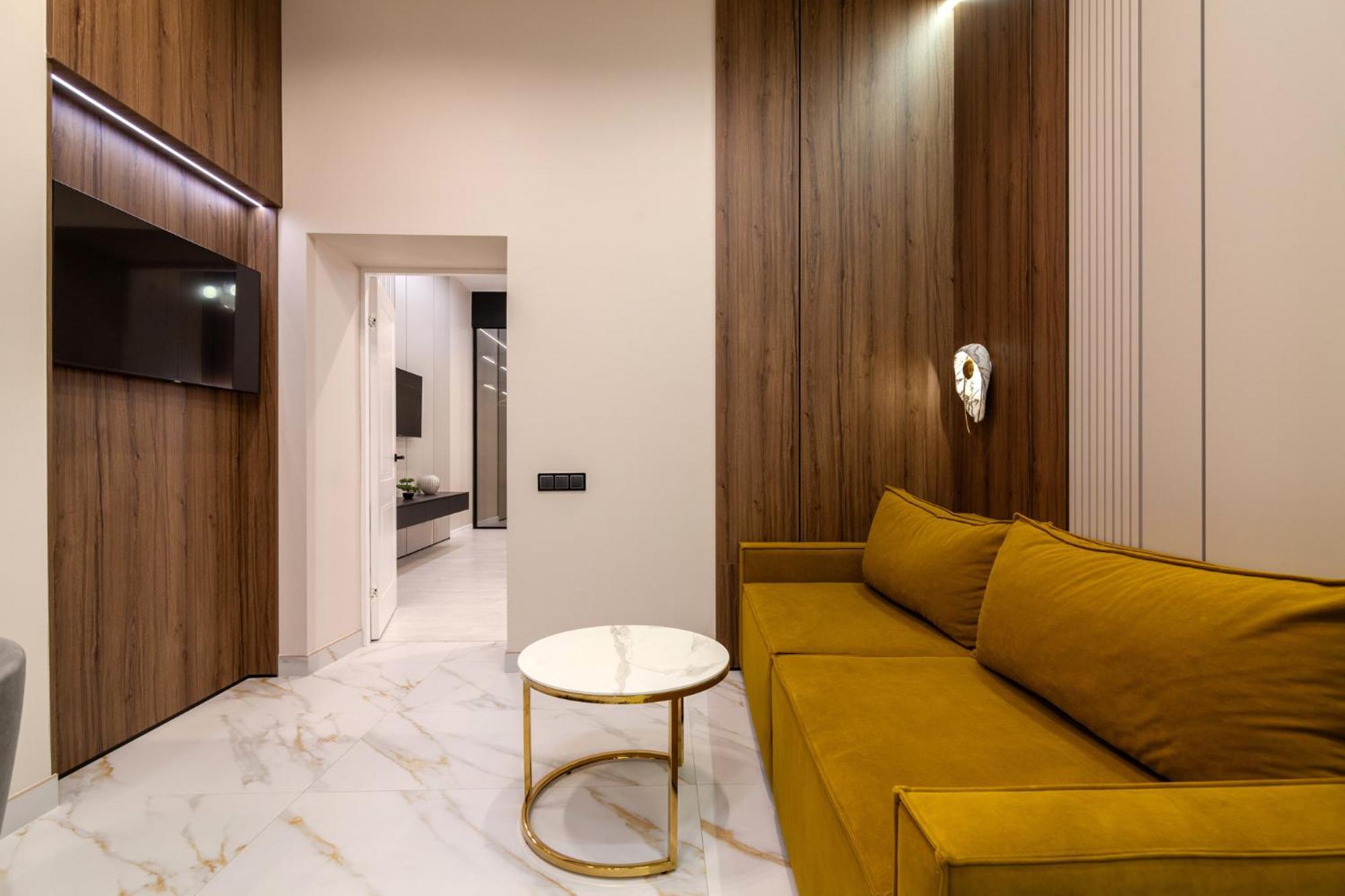 리비프 Leogrand Jacuzzi On Malaniuka 2 아파트 외부 사진